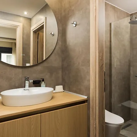 Oak Tree By Halu! Modern Two Bedroom *